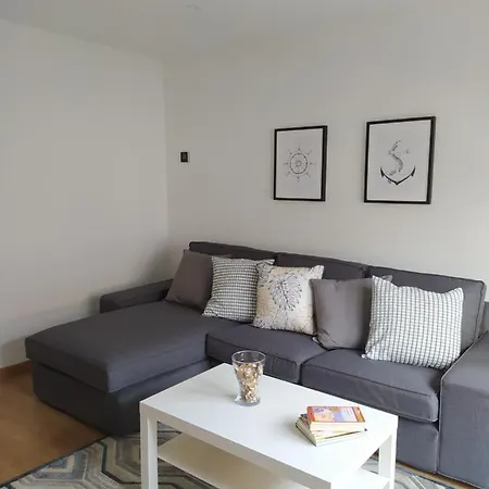 Piso De Alquiler En * タピア・デ・カサリエゴ